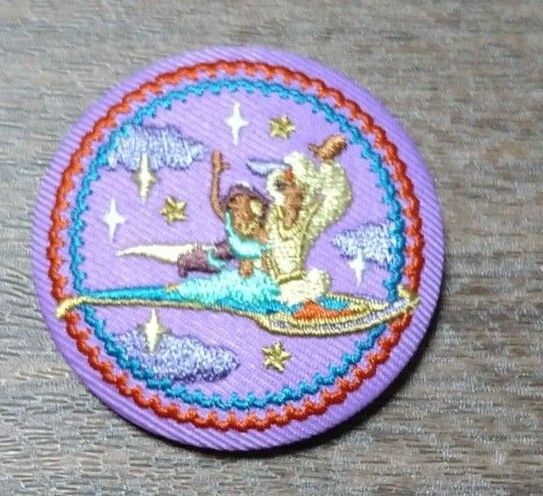 ディズニー刺繍缶バッジ アラジン