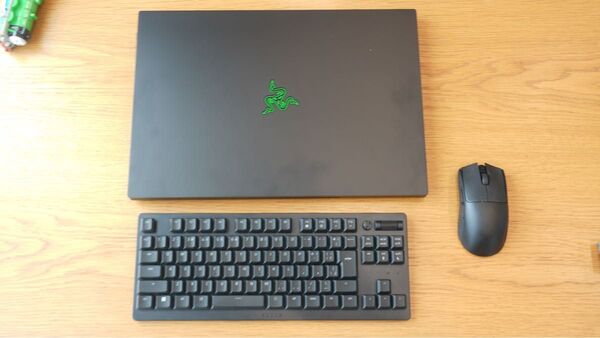 Razer blade 18 マウス、キーボードセット