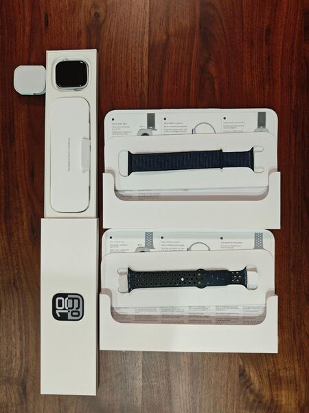 Apple Watch Series10 46mm GPSモデル シルバーアルミニウム