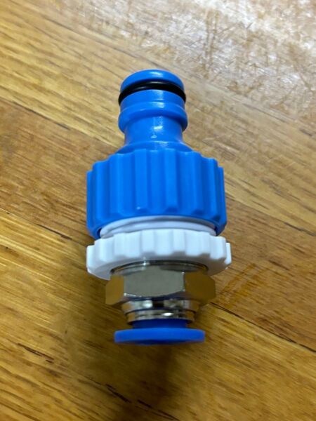 ビールサーバー ビールホースと水道ホースを直結するジョイント 洗浄が楽チンになります オリジナル商品 うまい生ビールは洗浄が命