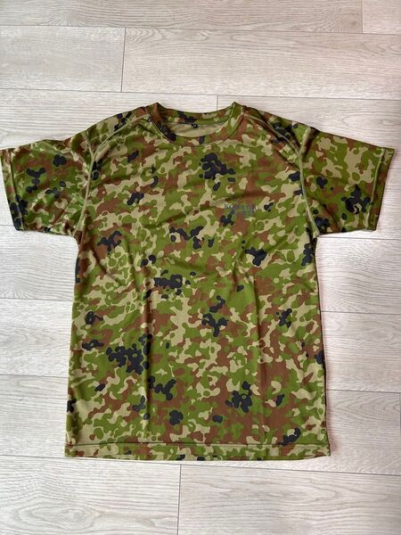 小松空港(石川県)購入 自衛隊 半袖Tシャツ Mサイズ 迷彩柄