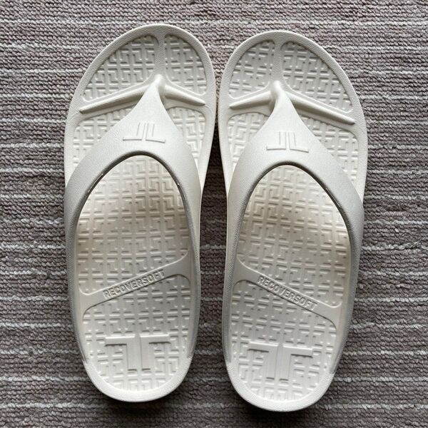 TELIC サンダル 厚底 テリック リカバリーサンダル RECOVERSOFT ホワイト Mサイズ 未使用