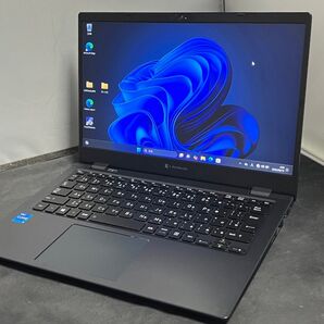 11仕様 薄型で超軽量 ノートパソコン /11世代i5 SSD/メモリ16GB