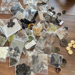 フランス製 ココナッツボタンなど まとめ売り 釦 ボタン 裁縫 手芸 ハンドメイド 手芸材料 レトロ ハンドメイド用材料