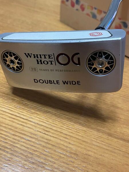 オデッセイ ホワイトホットOG ダブルワイド パター 33インチ