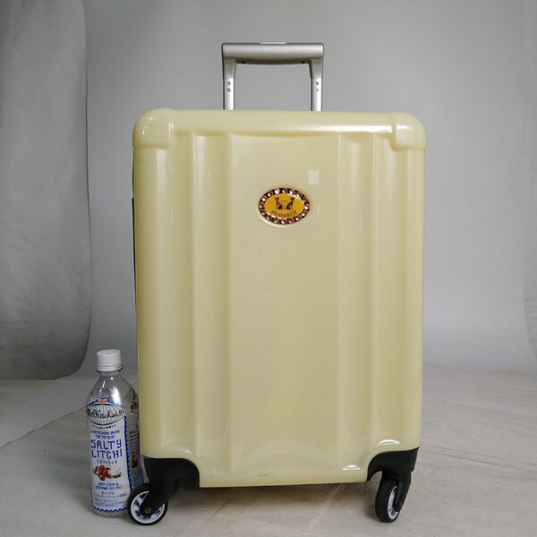 中古 60 Sサイズ スーツケース TSA 拡張機能 ペールイエロー