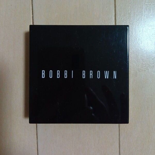 BOBBI BROWNボビィブラウン フェイスパウダーケースのみ