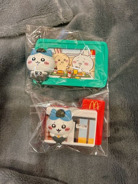 マクドナルド×ちいかわ ハッピーセット ハチワレ フォトフレーム、カレンダー