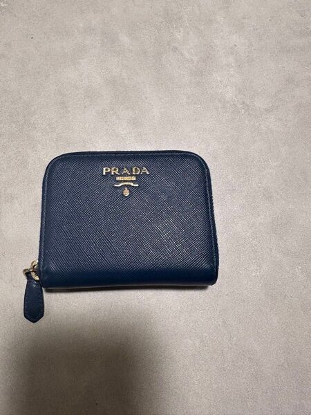 PRADA コンパクト財布 ネイビー