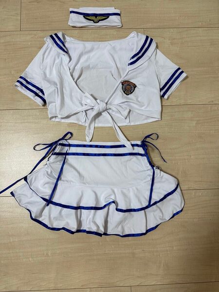 セーラー服上下 ホワイト リボン付き コスプレ 衣装 ドナルド 水平