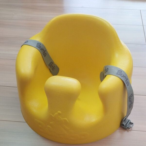 バンボ Bumbo ベビー用品 イエロー ベビーチェア 椅子 腰ベルト