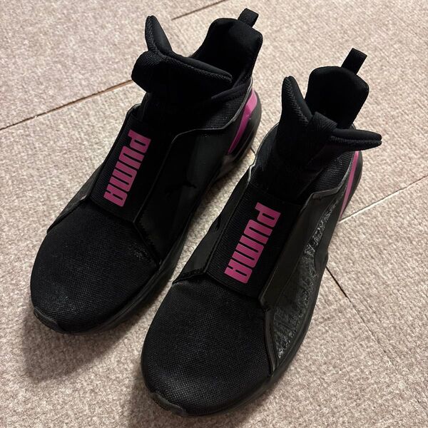 プーマ(PUMA) 運動靴 フィアース 2 スターダスト ウィメンズ 24.5
