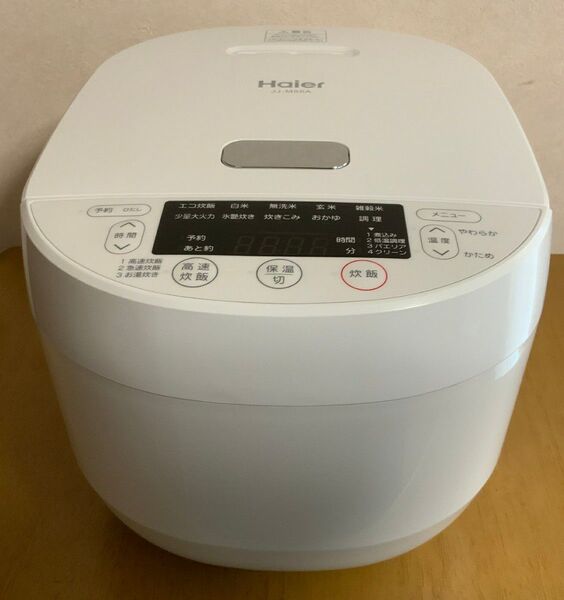 【未使用】Haier ハイアール 5.5合炊きマイコンジャー炊飯器 ホワイト