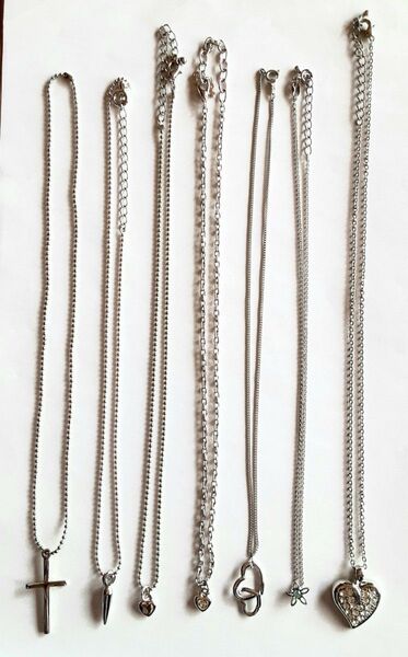 未使用 ネックレス 7点セット クロス 十字架 ハート 花 きらきら アクセサリー シルバー 銀 ダイヤモンド風 シルバー