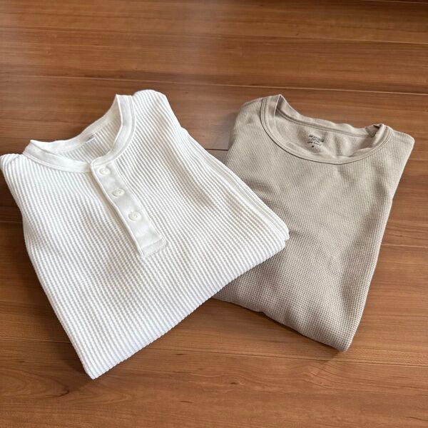 ユニクロ ワッフルヘンリーネックTシャツ+ 極暖ヒートテックコットンワッフルクルーネックT/9分袖セット
