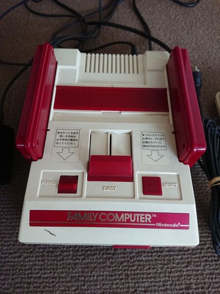 【ジャンク品】ファミコン 本体 ソフト5本