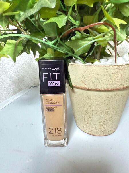 【中古品】MAYBELLINEフィットミー リキッド ファンデーション D128