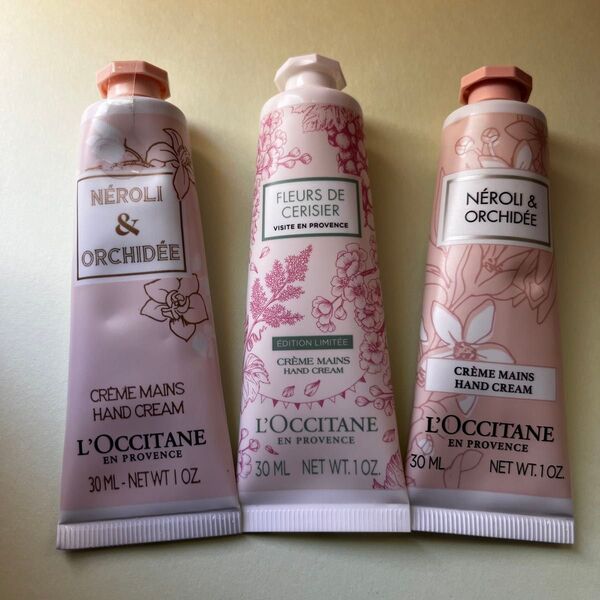 ロクシタンハンドクリーム【数量限定品】ホワイトマスカットチェリーブロッサム30ml ネロリー 3本セット ネロリオーキデ
