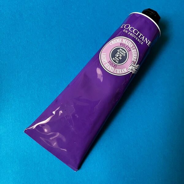 ロクシタンハンドクリーム 150ml 限定完売品 ヴァイオレット スノーシア