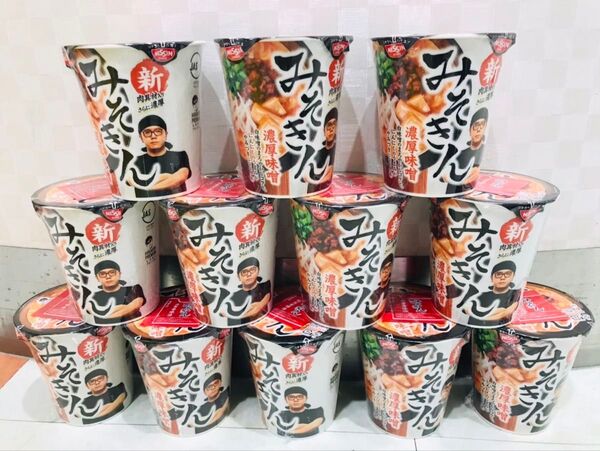 NISSIN新みそきん濃厚味噌ラーメン 1ケース分 12個