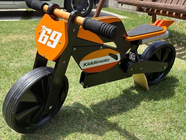 トレーニングバイク キックバイク キディモト ニッキーヘイデンモデル