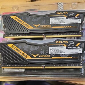 TEAMGROUP T-FORCE DELTA RGB TUF 8GB×2枚
