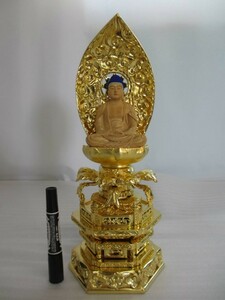 座釈迦　仏像　金箔使用　劣化有　新品・未使用　u663