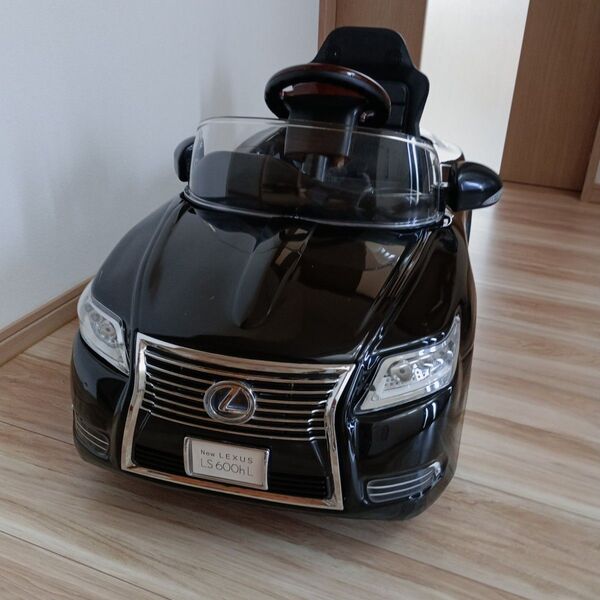 レクサス (Lexus) LS600hL ミニカー 黒 ペダルカー
