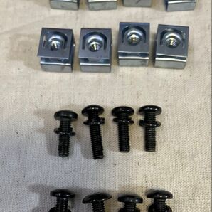 SKB ラック用 ネジ(クリップナットとネジ) 8組