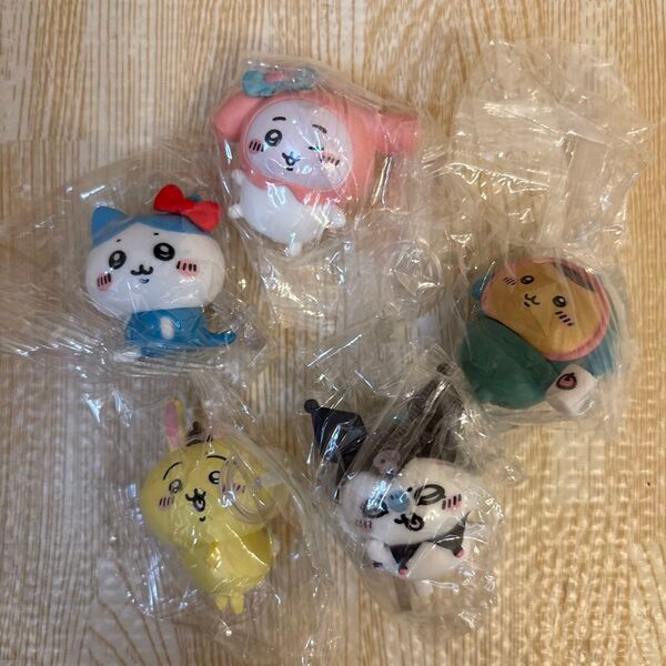 ちいかわ×サンリオキャラクターズ なりきりフィギュア