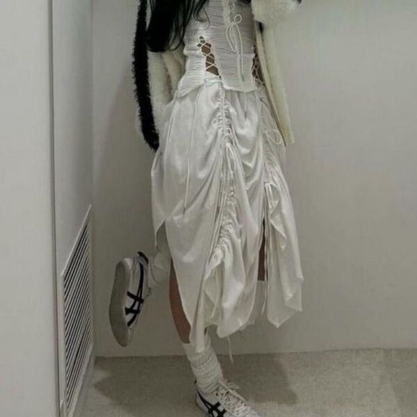 melt the lady heavy flare skirtアシンメトリーなスカート