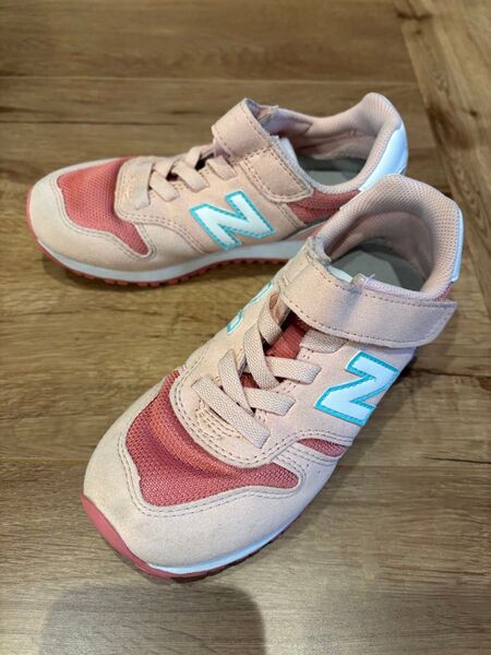 New Balance ニューバランス キッズスニーカー ピンク 18.5cm