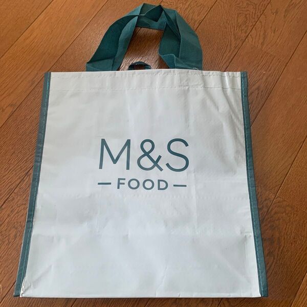 イギリス ロンドン M&S シンプル使いやすいサイズのエコバッグ 再入荷 ショッピングバッグ マークスアンドスペンサー