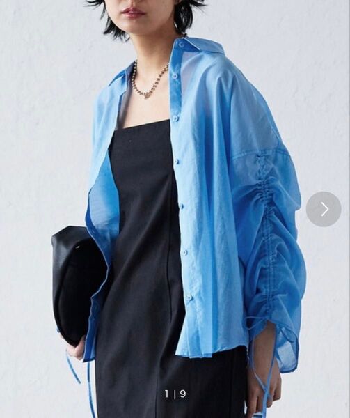 美品 LIAN 袖シャーリングシアーシャツ ブルー シアーブラウス FREE