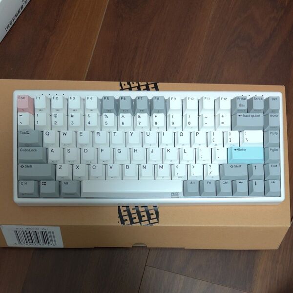 niz x84EC