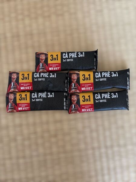 ベトナム産インスタントコーヒー 3 in 1 coffee C PH CA PHE