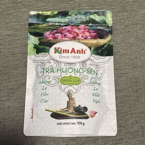 ベトナム 蓮茶 お茶 100g Tra Huong Sen キムアン KimAnh ロータスティー