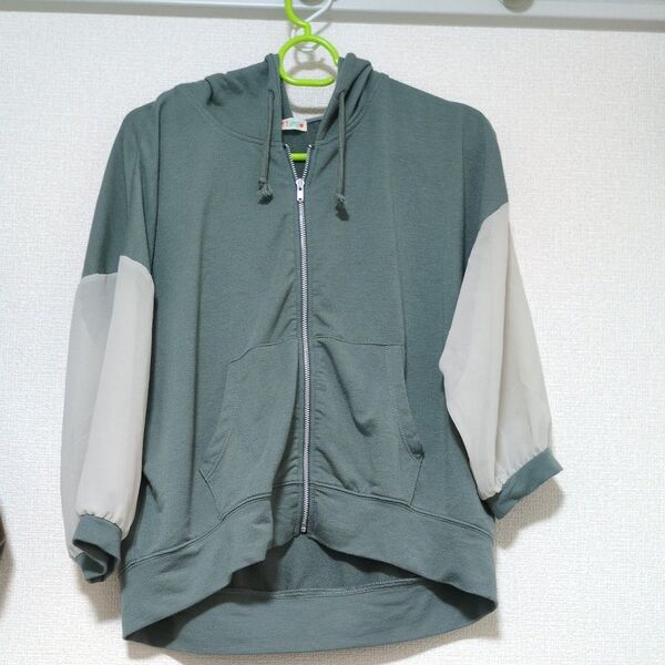 BEAMS HEART パーカー