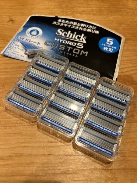 シック ハイドロ5 カスタム 5枚刃替刃 12個 Schick HYDRO