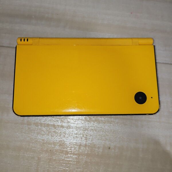 任天堂 Nintendo DSi LL イエロー