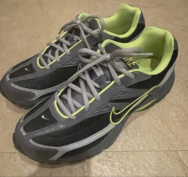 NIKE ナイキ イニシエーター スニーカー ランニングシューズ 26.5センチ