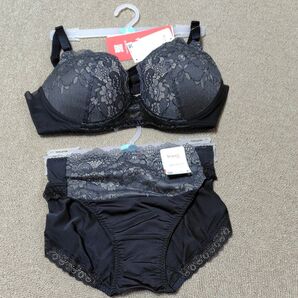ウイング ブラジャー ショーツセット