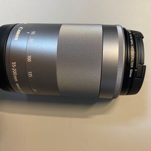 Canon EF-M55-200mm 望遠レンズ シルバー