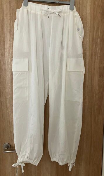 新品ヤマダヤ パンツ オフホワイト
