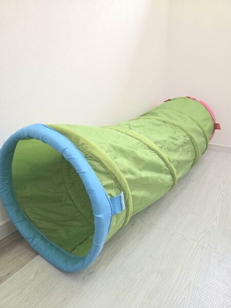 イケア IKEA BUSA プレイ トンネル型遊具 緑・青・ピンク ブランド コンパクト