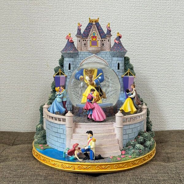 【希少品】ディズニー プリンセス 集合 スノードーム からくり オルゴール