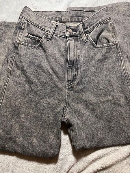 【古着 リメイクデニム】ブラックデニム リメイク品 ジーンズ 泥染め デニム パンツ