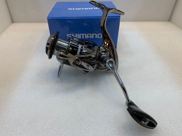 スピニングリール 海外製SWスピニングリール SW C4000