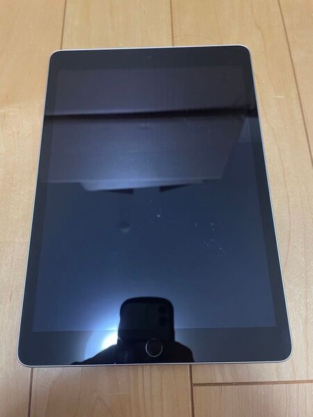 Apple iPad 第9世代 64gb Wi-Fi シルバー