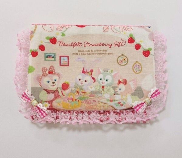 ディズニー ダッフィーフレンズ ハートフェルトストロベリーギフト 移動ポケット ティッシュケース ハンドメイド